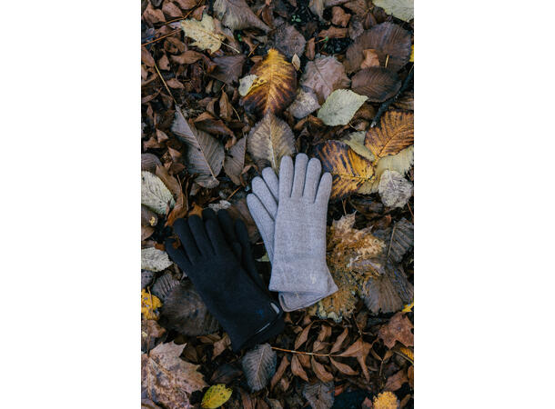 Salka Glove Brown One Size Wool glove 