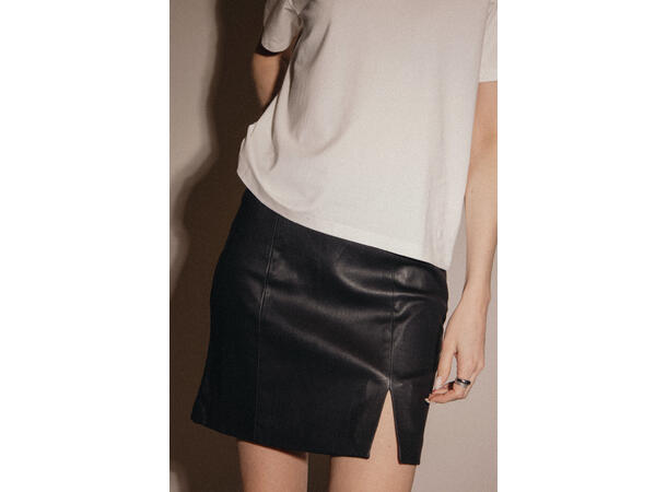 Bell Skirt Black M Leather mini skirt 