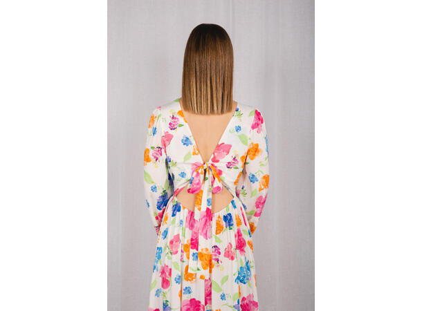 Florissa Dress White AOP M Open back maxi dress 