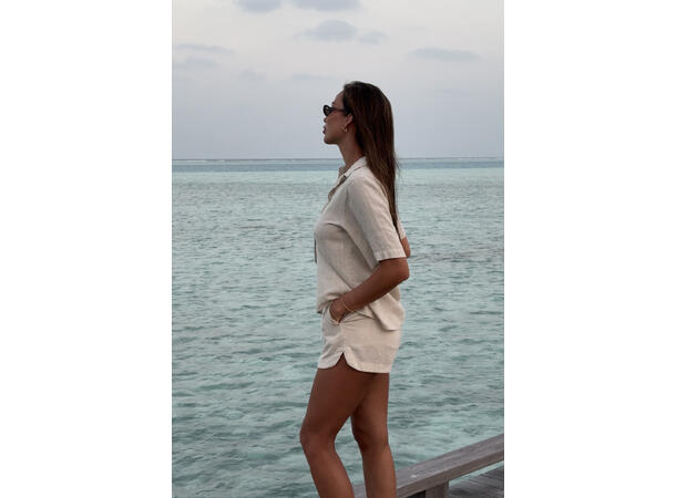 Suzy Shorts Sand melange S Linen shorts 
