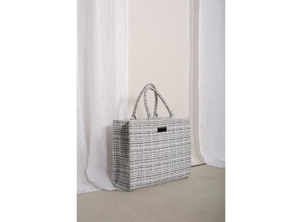 Venice Tote Bag White/Black One Size Boucle tote bag 