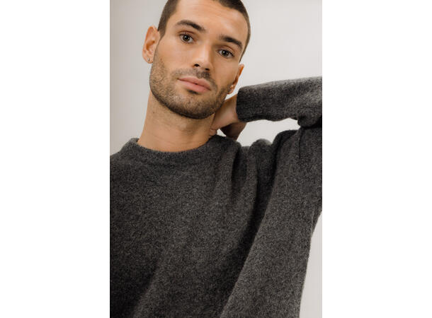 Callum Sweater Charcoal M Teddy knit sweater 