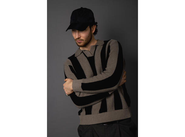Escobar Sweater Black/Sand XL Block stripe crochet look sweater 