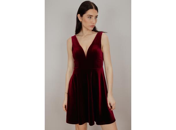 Ginza Dress Burgundy M Velour deep v-neck dress 