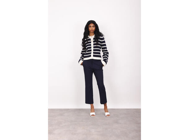 Hillary Pants Navy M Cropped pants 