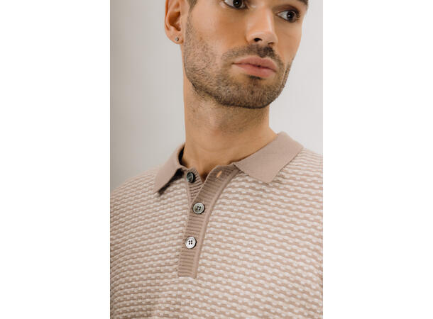 Axton Sweater Dark Sand M Jaquard button sweater 