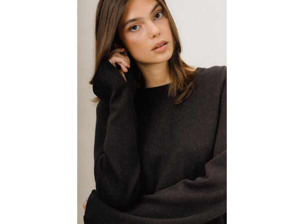 Lila Sweater Dark Brown M Viscose knit LS sweater 